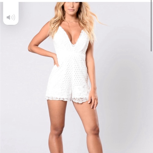 White romper - Picture 1 of 3